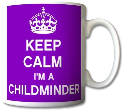GrassVillageTM - Taza de desayuno, diseño con texto en inglés"Keep Calm I'm A Childminder", color morado