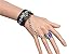 Produktbild Punk Bracelet, Sapphire Armband mit Fingerring Ring Cosplay Anime Black Butler Kuroshitsuji Adler Nieten Punk Rock Motorradfahrer Biker Herren Bühnenzubehör Unisex für Männer und Frauen (Schwarz)