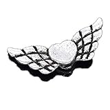 GESCHENKE: Verschenken Sie diese bedeutungsvollen Schmuckstücke auch zu besonderen Anlässen, wie zu Weihnachten, zum Valentinstag oder zu Geburtstagen. Machen Sie Ihren Freunden, dem Partner, der Partnerin oder Familienangehörigen damit eine schöne Freude. Schutzengel Schmuck ist eine besonders schöne Geschenkidee zum bestandenen Führerschein oder als kleiner Glücksbringer bei Prüfungen.