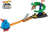 hot wheels bahn hai Alter: ab 4 Jahren empfohlen Hot Wheels FNB20 - City Kobra Angriff Set, großes Spielset mit Schlange inkl. 1 Spielzeugauto, und Starter, ab 4 Jahren