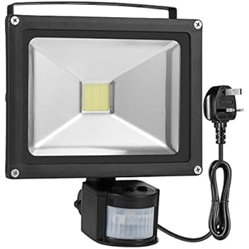 amazon pir floodlight