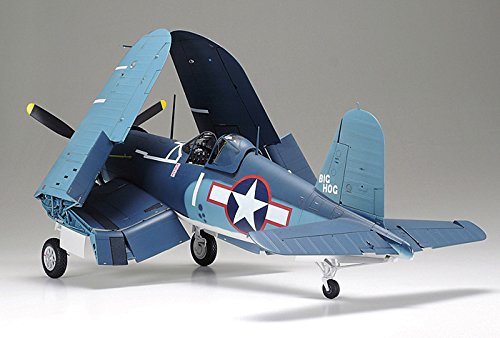 1/32 Vought F4U-1A Corsair Model Kit (60325) - Tamiya
