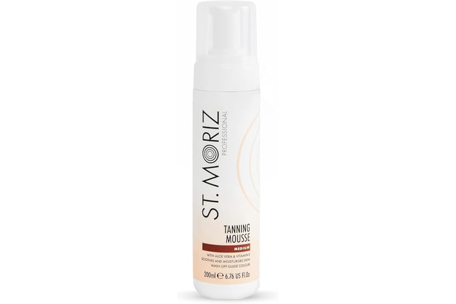 St Moriz Professional Instant Tanning Mousse in Medium | Fast Drying Vegan Fake Tan | With Aloe Vera & Vitamin E | For Streak Free Medium Golden Glow | Dermatologically Tested & Cruelty Free | 200ml