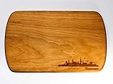 hannover hamburg flughafen entfernung  Frühstücksbrett aus Kirschholz mit Hannover Skyline