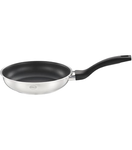 Produktbild von RÖSLE SILENCE PRO Topf-Set 5-tlg., Universaltopfset Mit 3 Kochtöpfen, 1 Bratentopf Und 1 Stielkasserolle, Edelstahl 18/10, Glasdeckel, Innenskalierung, Induktions- Und Spülmaschinengeeignet