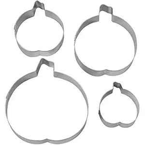 Wilton 2308-0241 4 Piece Nested Pumpkin Cookie Cutter Set