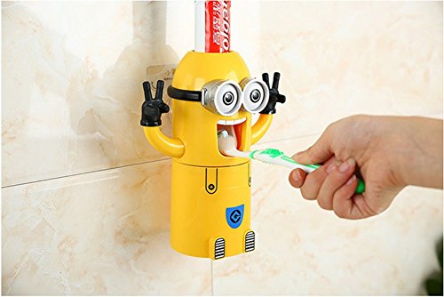 KIPTOP Automatische Zahnpasta Quetschwerkzeug Despicable Me Entzückende Badezimmerdekor Zahnbuersten Halter Set - 5