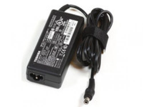 Preisvergleich Produktbild Toshiba AC ADAPTER(3PIN), P000417910