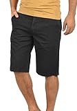 Moderno y Comódo- combina el short chino de modo casual con una camiseta o una camisa suelta y en los dias calurosos con una camiseta de tirantes. Siempre crearás looks chulos que son de envidiar.