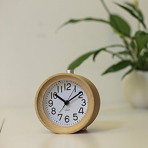 Jinberry Retro Lautlos Analog Runde Holzwecker / Handgemacht Vintage Tischuhr mit licht Nachtlicht, Snooze Funktion und Sanfter Weckton, 4 Zoll Lautlos Analog Quarz ohne Ticken Schleichende Sekunde Wecker – Weißbirke - 3