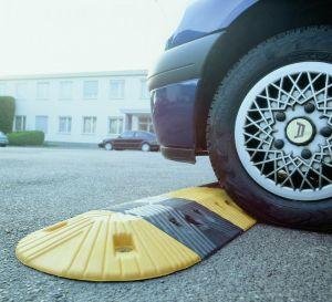 Preisvergleich Produktbild Fahrbahnschwelle Normelemgelb, Topstop 10