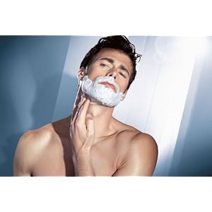 Gillette Series Arctic Ice/Conditioning Shave Foam - 250ml - Image 2