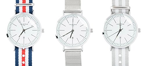 Klassische Damenuhr mit 3 eleganten Wechsel-Armbändern | Präzises Quarzuhrwerk | Hochwertige Ausführung und zeitloses Design | 30mm Durchmesser mit Datumsanzeige | abgerundeten Glas Klassische Damenuhr mit 3 eleganten Wechsel-Armbändern | Präzises Quarzuhrwerk | Hochwertige Ausführung und zeitloses Design | 30mm Durchmesser mit Datumsanzeige | abgerundeten Glas