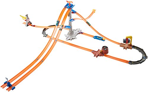 Hot Wheels Track Builder Mega Pack Workshop Over 40ft of track, 5 Lane Tower Starter Set, Alien Launcher Stunt, 5 Vehicles, Crate Crash Stunt & Track Esssentials Curve Pack...Combined RRP over £100
