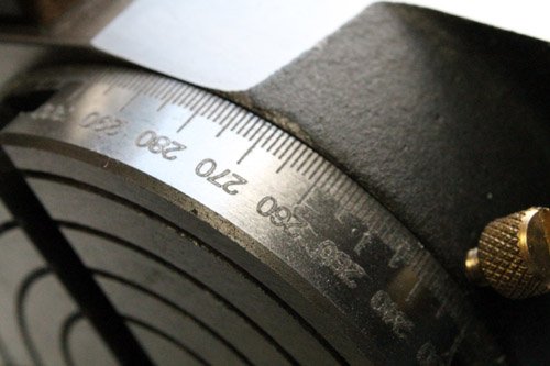 Horizontal-Vertikal-Mini-Rundteiltisch / Teilapparat Ø 100 mm - 5