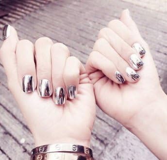 Goldenssy 24Pcs Full Cover False Fake Nail Artificial Mirror Effect Metallic Nail Elegant Lady Girl Gift - Silver (Short)