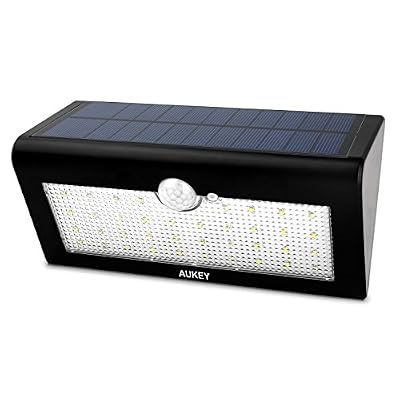 AUKEY Éclairage Extérieure Lampe Solaire 38 LED Sans Fil Détecteurs de Mouvement avec Trois Modes Intelligents Éclairage mural de Sécurité pour Escaliers, Chemins, Terrasse, Patio, Jardin, etc
