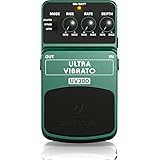 Behringer UV300 4033653052603 - Pedal de efecto vibrato para guitarra, color verde