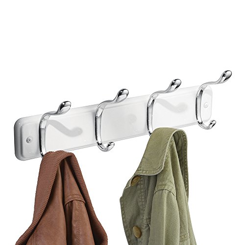 mDesign Hakenleiste – Wandgarderobe mit 4 Garderobenhaken – zur Aufbewahrung von Mänteln, Jacken, Schals, Handtücher – weiß/chromfarben
