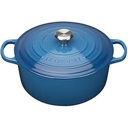 Le Creuset, Cocotte Signature en Fonte Émaillée avec Couvercle, Ø 28 cm, Ronde, Compatible avec Toutes Sources de Chaleur (Induction Incluse), Capacité : 6.7 L, 6.125 kg, Bleu Marseille