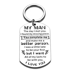 Birthday Christmas Gift for Boyfriend Husband Men Groom Couples Cute Keychain from Girlfriend Wife Bride I Love You Keychain Valentines Anniversary Fathers Day Wedding Pendant Jewelry Gift for Him