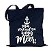 Produktbild JUNIWORDS Jutebeutel - Wähle ein Motiv & Farbe - "Man sitzt viel zu wenig am Meer" (Beutel: Marine Blau, Text: Weiß)