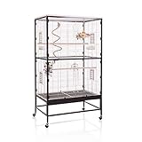 durch die im Lieferumfang enthaltenen Plexiglasscheiben wird ein Großteil des Schmutzes abgefangen, was die Reinigung ausserhalb des Käfigs vereinfacht.