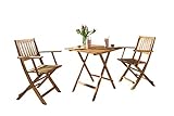 Das Set besteht aus einem Gartentisch mit einer Fläche von ca. 62 x 62 cm sowie zwei Gartenstühlen. Die Balkongruppe bietet Platz für Sie und Ihren Partner.