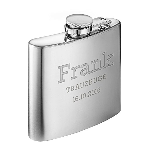 Flachmann mit hochwertiger Gravur „Trauzeuge“ – Personalisiert mit Wunschnamen und Datum – Geschenk für Trauzeuge – Maße: ca. 9 x 10 x 3 cm – Füllmenge: ca. 150 ml - 4