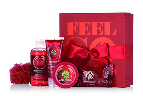 The Body Shop Strawberry Festive Picks Gift Set
