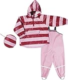 Zweiteiliger Regenanzug für Kinder, die auch bei schlechtem Wetter nicht auf den Spielplatz verzichten wollen. Die Regenhose ist ideal zum drüberziehen, so passt dann auch die Hose oder warme Unterwäsche noch gut darunter. Die Regenhose hat breite elastische Hosenträger die verstellbar sind und praktische Klick-Verschlüsse. Durch seitliche Druckknöpfe ist die Hose weitenregulierbar und wächst sozusagen mit ihrem Kind mit.