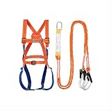 Perfeccionando para el alpinismo y la escalada en roca, rescate en incendios, trabajando en el nivel superior, espeleología