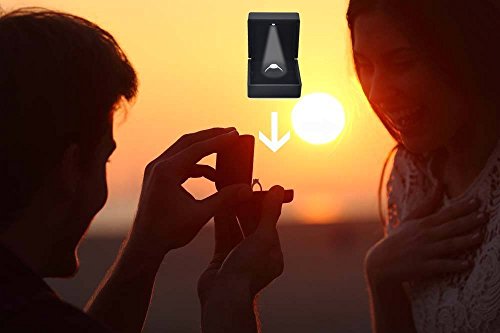 HYY Ring Box Schmuck Aufbewahrungsbox mit LED Licht für Engagement und Hochzeit, PU-Leder - 4