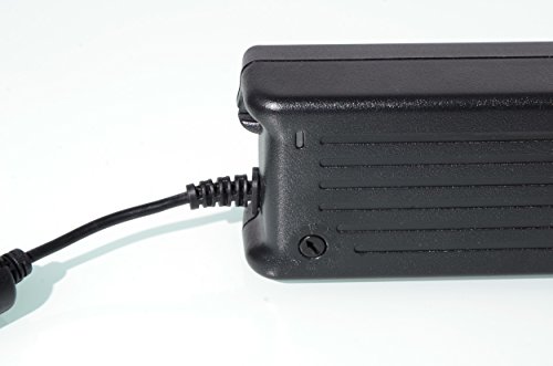 90W Universal Netzteil für Toshiba Satellite P200D-130 P300-11B P300-156 P300-15Z P300-160 P300-161 P300-18M P300-19P P300-1AO P300-1BN P300-23F P300D-11E inkl. Stromkabel & Reiseetui (original Zulieferer von Medion) - 3