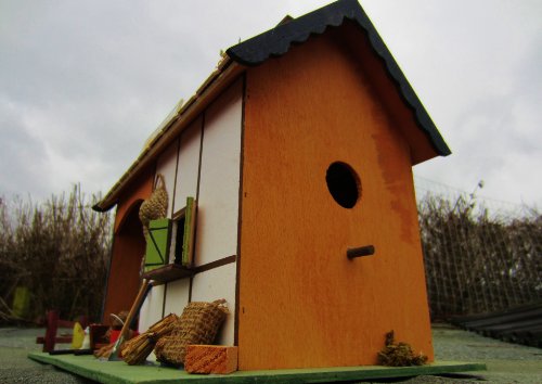XXL Vogelfutterstelle Futterhäuschen, Vogelfutter Platz, Futterscheune und Nistkasten - 6