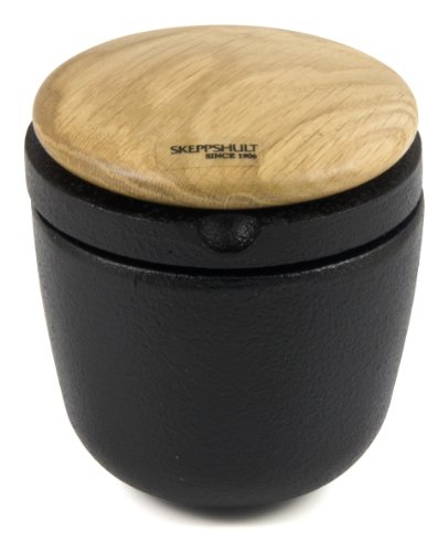 Skeppshult - Swing Kräutermühle - Gewürzmühle - Gusseisen - Eichendeckel Ø 8 cm Höhe 8,5 cm