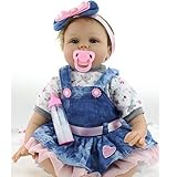 Diese Puppe ist nicht nur ein Spielzeug für Kinder, sondern auch ein Sammlerstück für erwachsene Sammler. Die Puppe passt in Neugeborene Kleidung und Einwegwindeln Neugeborenen Größe.