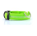 Gracias a este collar LED puede fácilmente llevar el su amigo de 4 patas a spasso hecho, incluso cuando la oscuridad, más la clásica función de collar, dispone de una banda LED que iluminará tu mundo El cuello redondo de su perro