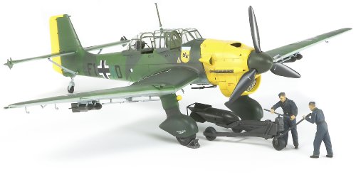 Tamiya 1:48 Junkers Ju87 B 2 Stuka with Bomb Loading Set