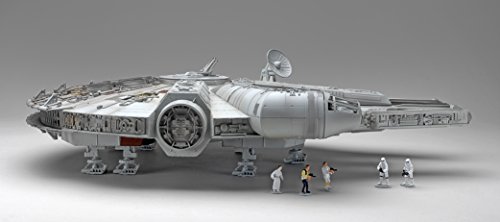 Revell GmbH 15093 Fine Molds Master Series Star Wars Millennium Falcon Model Kit