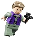 Packaged in a Clear polybag. LEGO Star Wars Minifigure - General Princess Leia with Blaster (75140) by LEGO