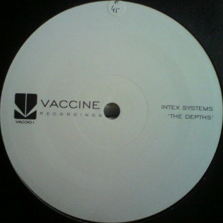 Preisvergleich Produktbild The Depths