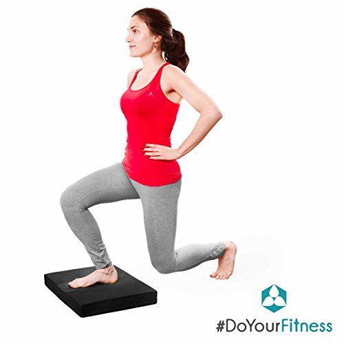 Balance-Board / Balance-Pad aus TPE-Schaumstoff »Libra« / Trapezförmige Gleichgewichtsmatte, Koordinations-Pad / in blau, schwarz oder orange / Größe 49x39x6,5cm Gewicht zirka 500g ideal für Gleichgewichtsübungen, Koordinationstraining und Balanceübungen. Das ideale Balanceboard / Wackeltbrett zur Steigerung der Stabilität sowie zur Therapie nach Muskelverletzungen. Vielseitig einsetzbar in der Physiotherapie und Rehabilitationsgymnastik zum gelenkschonenden Aufbau der Beinmuskulatur - 5