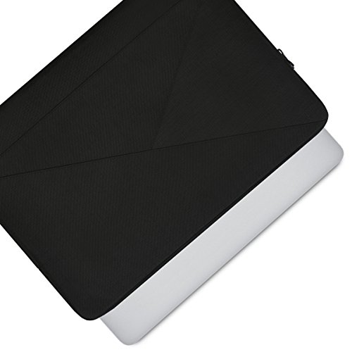 Adore June MacBook Pro 15 (2016) Hülle „Triangle“ aus original Cordura in schwarz. Elegante Laptop-Tasche aus widerstandsfähigem Textil-Stoff für das Apple MacBook Pro Retina 15″ mit Touch Bar (2016). Hochwertige Tasche als treuer Begleiter. Made in Europe. - 5