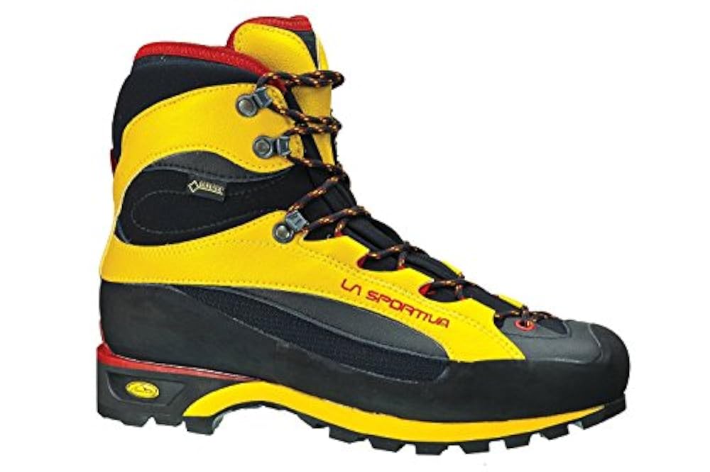 La sportiva купить. La Sportiva Trango Trk GTX Yellow/Black. Ботинки ла спортива серые. Ботинки la Sportiva женские. La Sportiva Cube GTX.