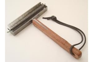 Mars Coat King, Extra wide, Extra-Fine 60 blades, wood handle