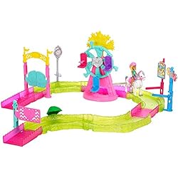 Barbie On the go, Parque de atracciones, muñeca con accesorios (Mattel FHV70)