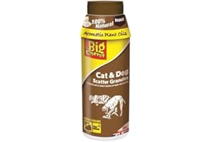 DEFENDERS The Big Cheese Cat and Dog Scatter Granules - 450 g, Natural/Biodegradable Humane Treatment and Deterrent, Protection for Gardens and Covers 150 m2, Ready-to-Use, Grey