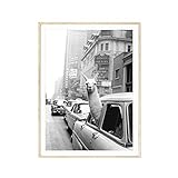 Aus strapazierfähigem Segeltuch, nicht leicht zu verblassen.