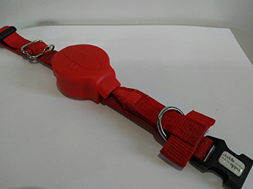 Doddle-Collar-A-Dog-Collar-with-a-built-in-lead-A-revolutionary-dog-collar-that-features-a-built-in-1m-retractable-lead-with-a-looped-handle-to-ensure-safe-control-of-your-dog-at-all-times-So-light-we